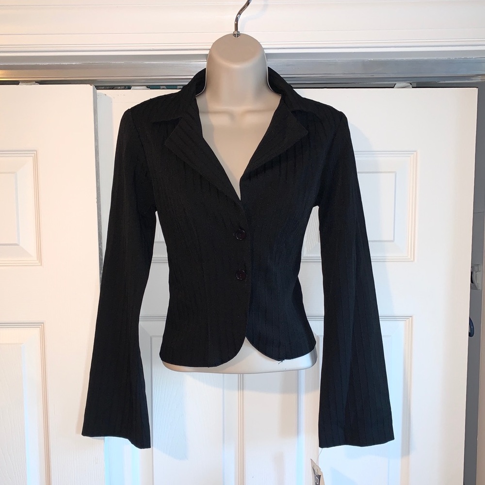 NWT Wrapper Black STRETCH Cropped BLAZER 1